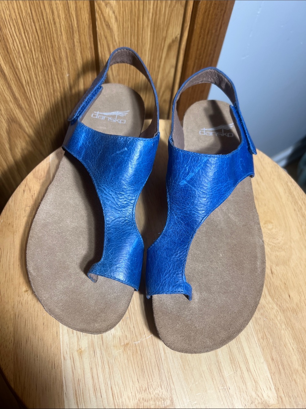 Dansko Women's Electric Blue Leather T-Strap Sandals